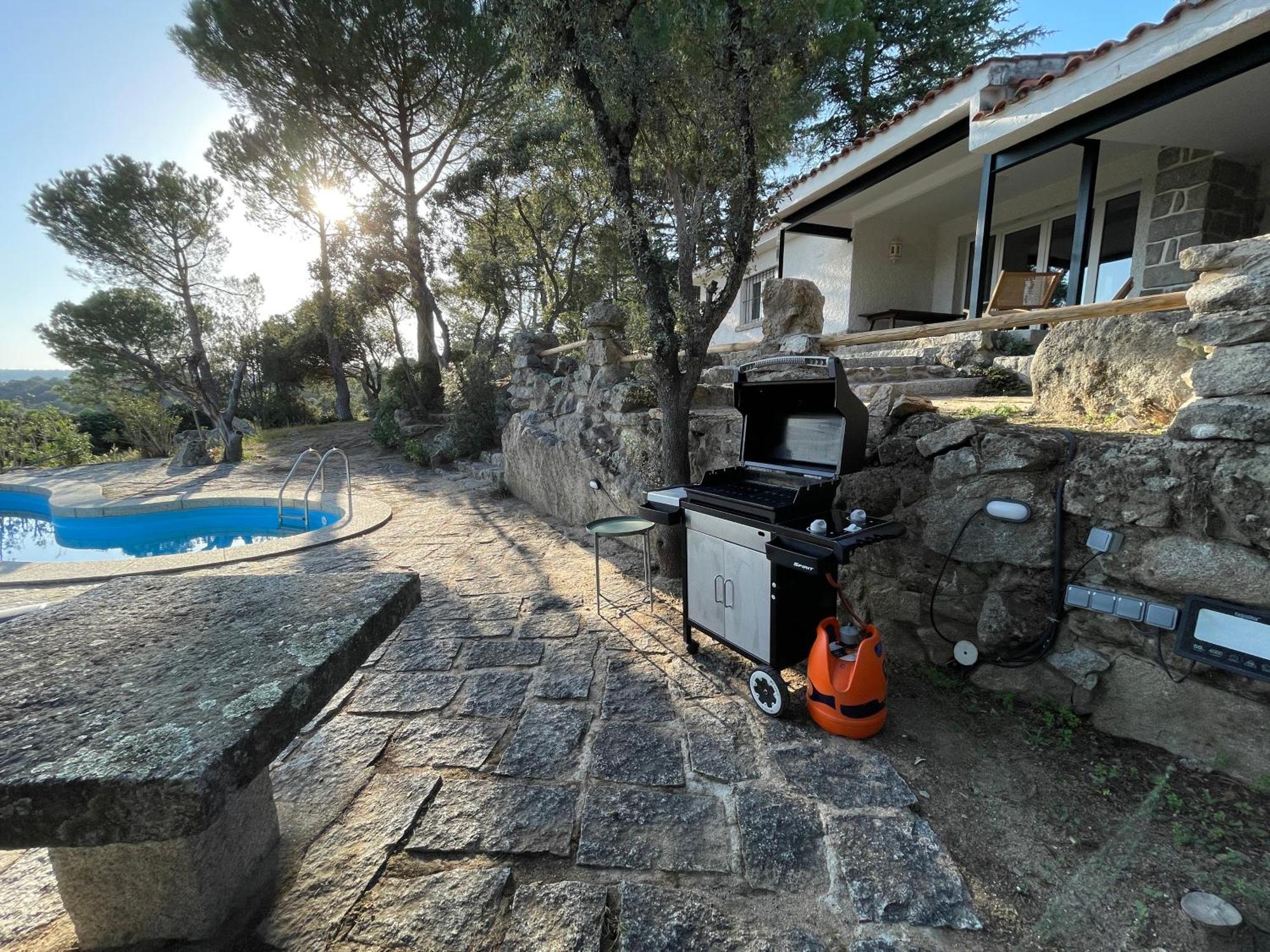 Chalet Con Piscina En 托雷洛多内斯 外观 照片