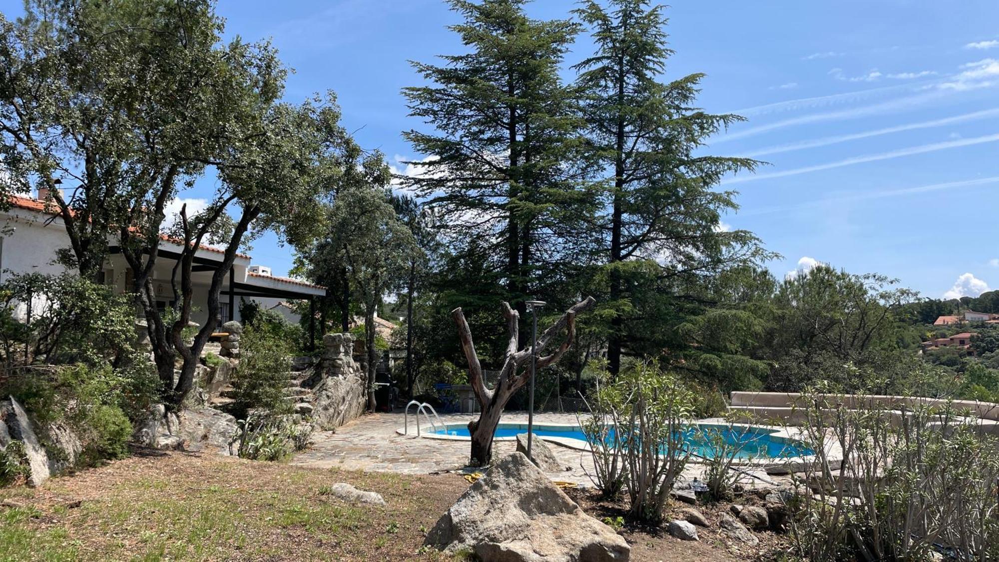 Chalet Con Piscina En 托雷洛多内斯 外观 照片